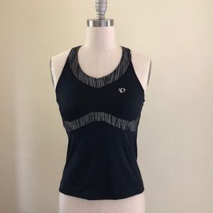 Pearl Jzumi Sports Top - M